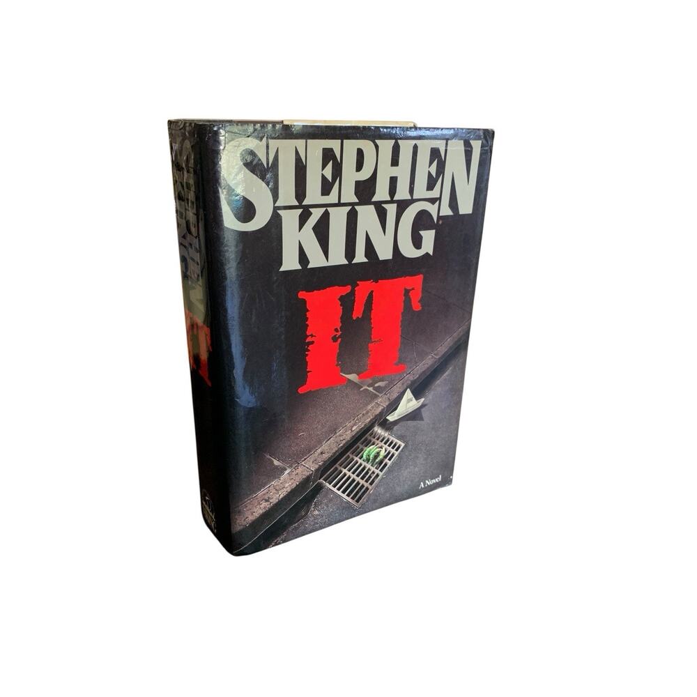 IT Stephen King True 1st Edition 1st Printing Hardcover w/ DJ $22.95‎ Viking